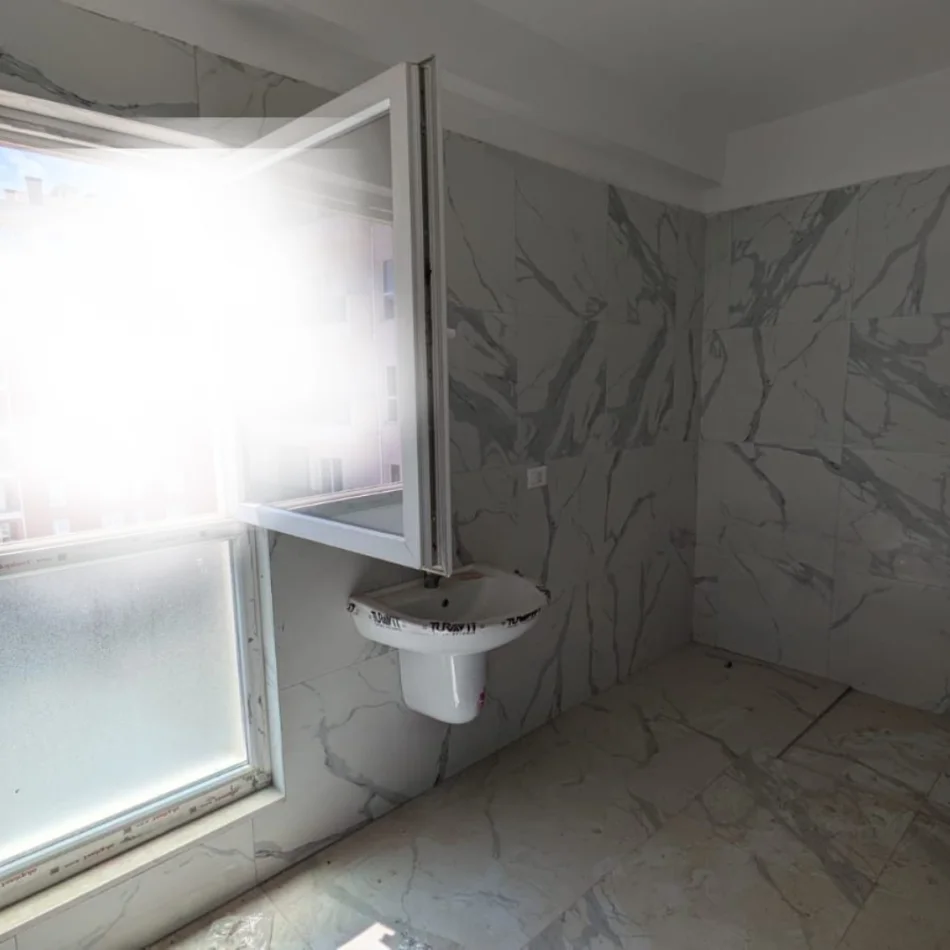 Tirane, shitet apartament 2+1 Kati 6, 117 m² (rruga Dritan Hoxha)