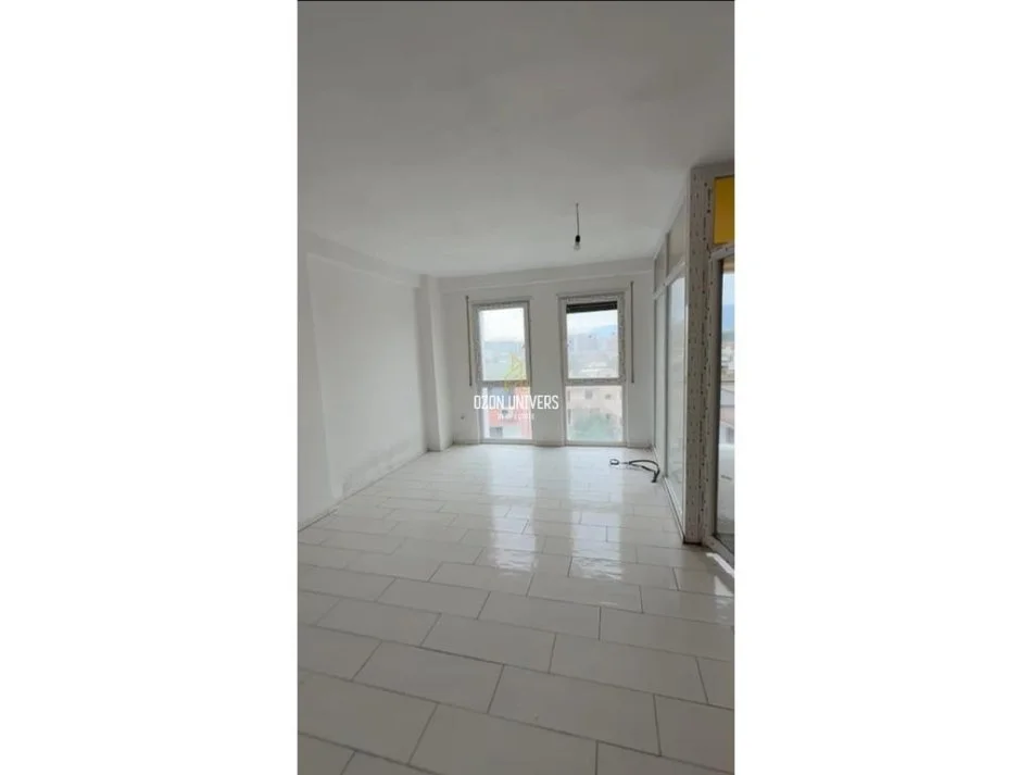 Tirane, shitet apartament 2+1+Ballkon Kati 2, 123 m² 163.404 € (Bulevardi i Ri)