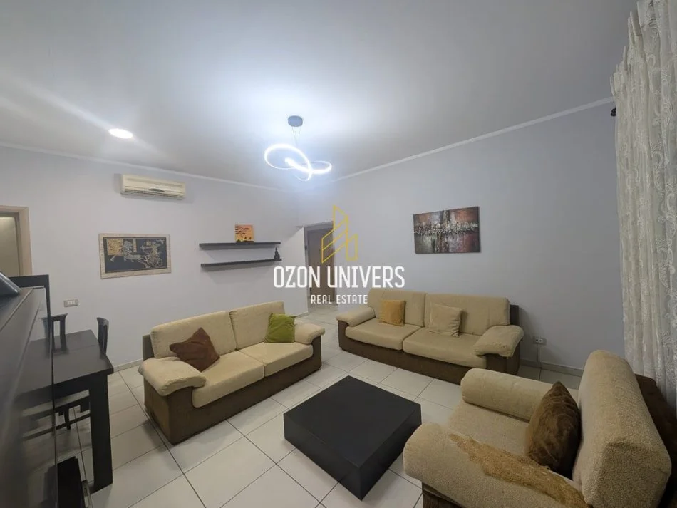 Tirane, jepet me qera apartament 2+1+Ballkon Kati 6, 120 m² 600 € (Myslym Shyr)