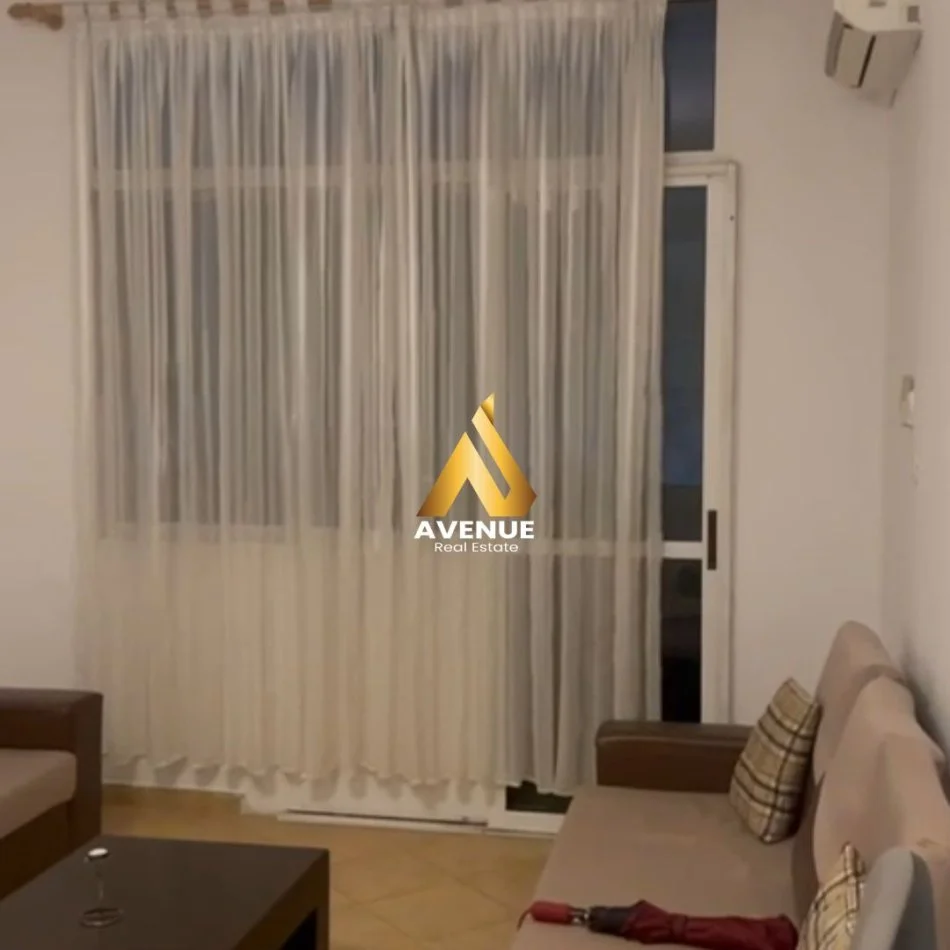 Tirane, shitet apartament 1+1+Ballkon Kati 2, 70 m² 170.000 € (rruga e durresit)