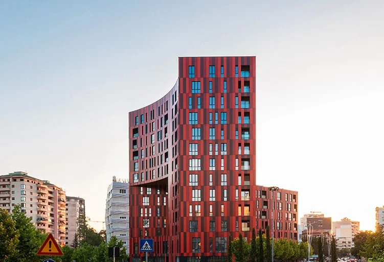 Tirane, jepet me qera apartament 1+1 , 80 m² 1.500 € 