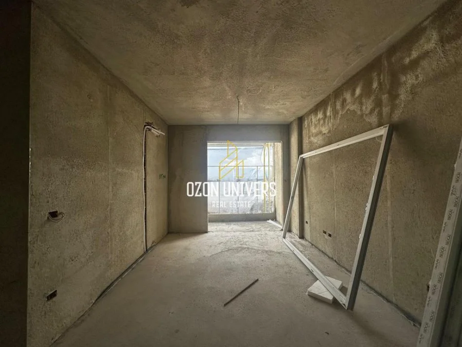 Tirane, shitet apartament 2+1+Ballkon Kati 7, 97 m² 109.497 € (Univers City)