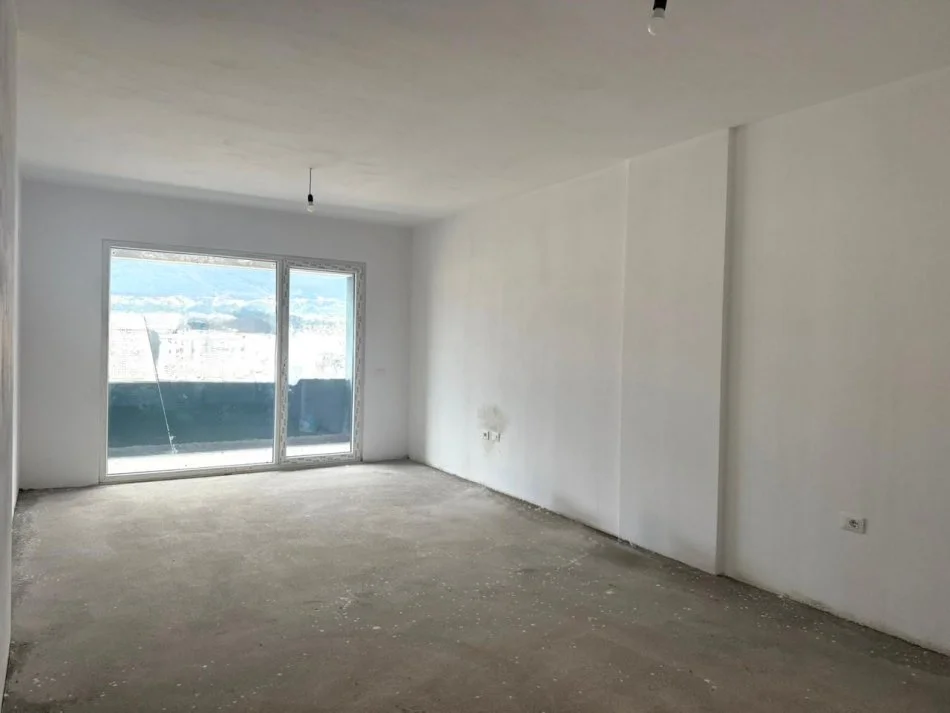 shitet apartament , 110 m² 199.000 € (XHAMLLIK)