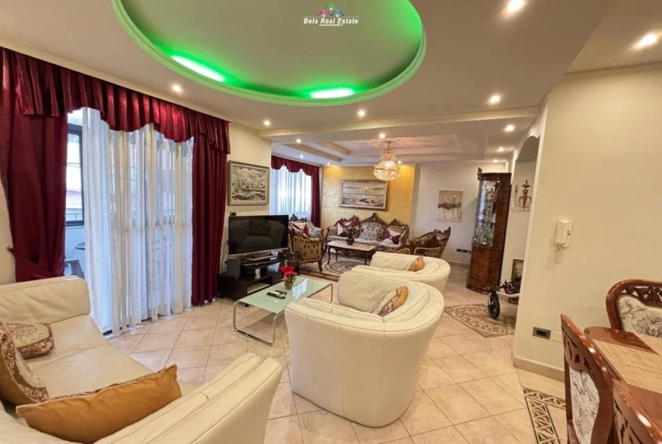 Tirane, jepet me qera apartament 3+1 Kati 1, 140 m² 1.200 € (Rruga e Elbasanit)
