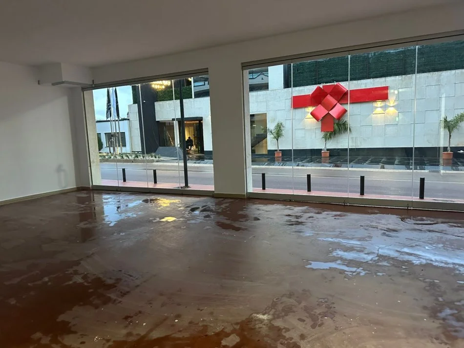 Tirane, jepet me qera ambjent biznesi Kati 0, 50 m² 1.600 € (Marina Bay, Vlorë)