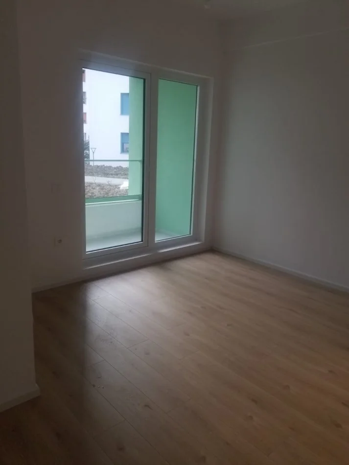 Tirane, shitet apartament 1+1+Ballkon Kati 0, 45 m² 72.000 € (Kompleksi Mangalem)