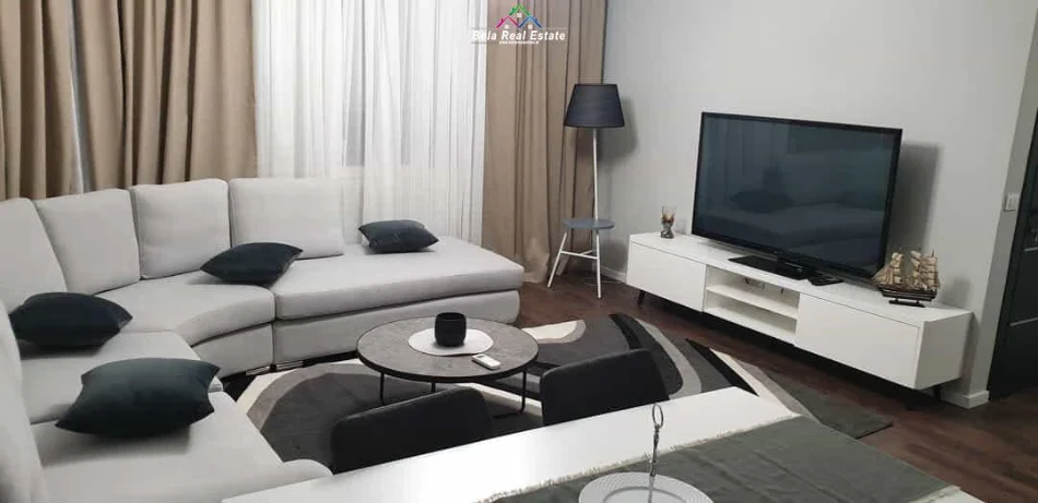 Tirane, jepet me qera Vile 1+1 Kati 1, 75 m² 475 € (Rruga Besa)