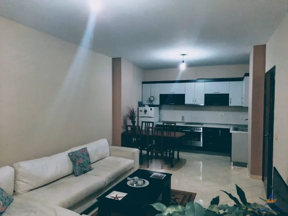 Tirane, shitet apartament 2+1 Kati 4, 104 m² 145.000 € 