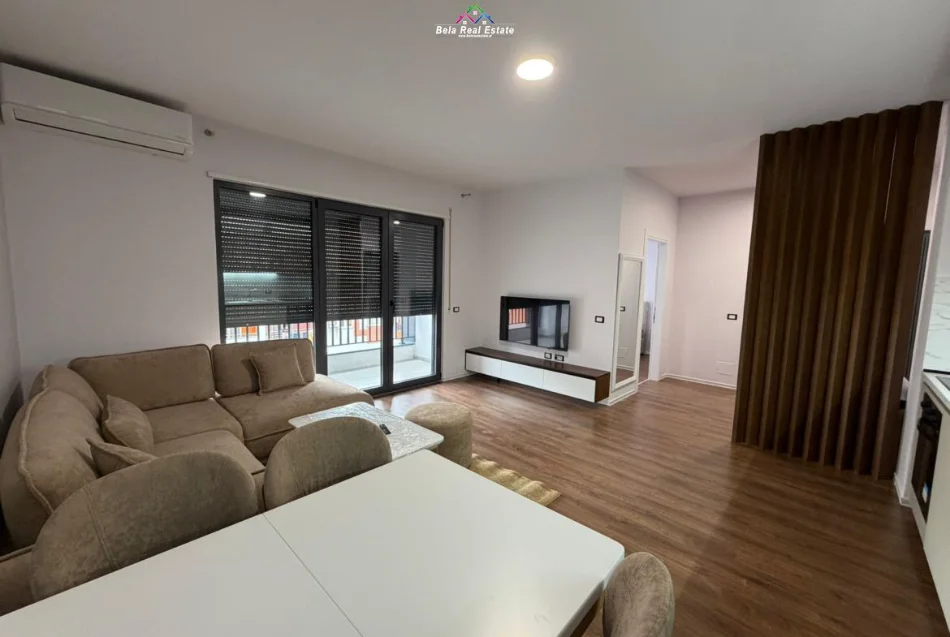 Tirane, jepet me qera apartament 1+1 Kati 5, 69 m² 730 € (Rruga Filip Jano)