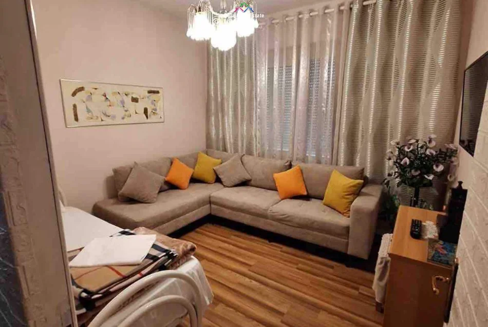 Tirane, shitet apartament 1+1 Kati 5, 68 m² 183.000 € (myslym shyri)