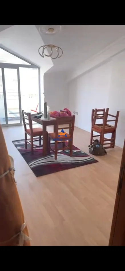 Tirane, shitet apartament 1+1+Ballkon Kati 6, 116 m² 110.000 € 