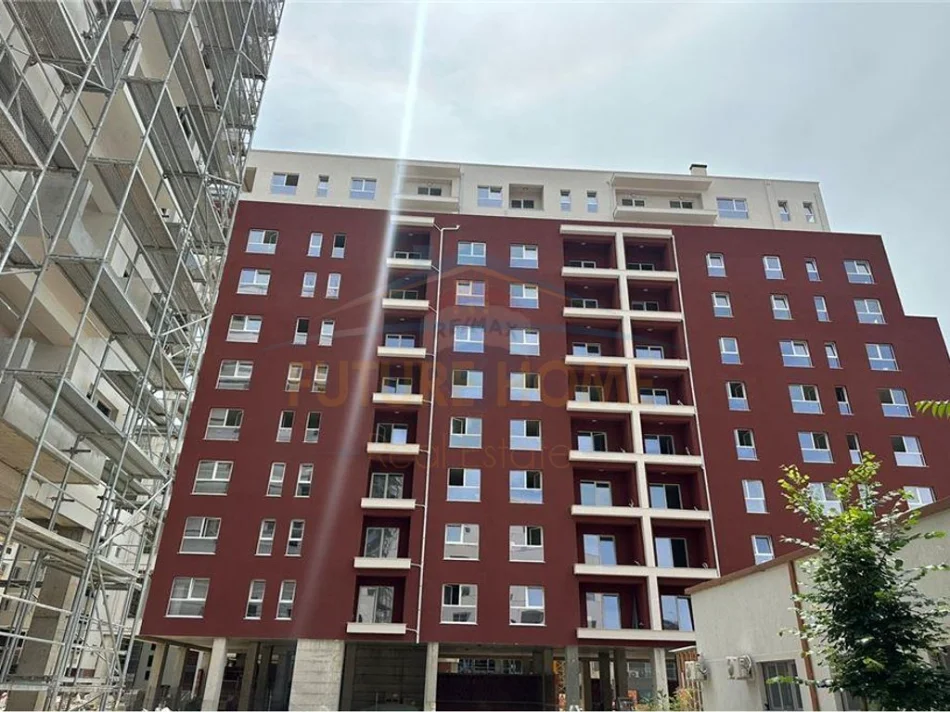 Tirane, jepet me qera apartament 1+1 Kati 6, 72 m² 620 € (Rruga Dritan Hoxha, Kompleksi Aura)