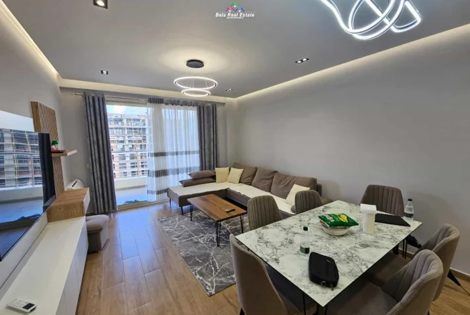Tirane, jepet me qera apartament 1+1 Kati 9, 100 m² 730 € (Rruga Beniamin Kruta)