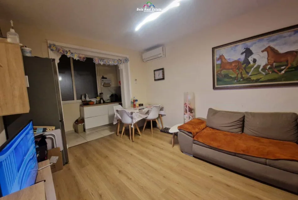 Tirane, shitet apartament 1+1 Kati 4, 49 m² 125.000 € (Rruga Asim Vokshi)