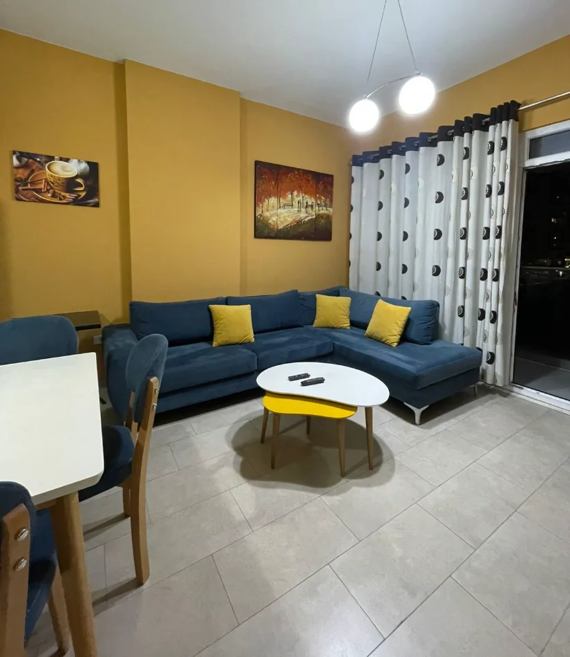 Tirane, jepet me qera apartament 1+1 , 69 m² 600 € 
