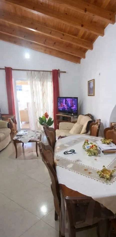 Tirane, shes apartament Kati 4, 508 m² 576.000 € (Rruga 5 Maj)