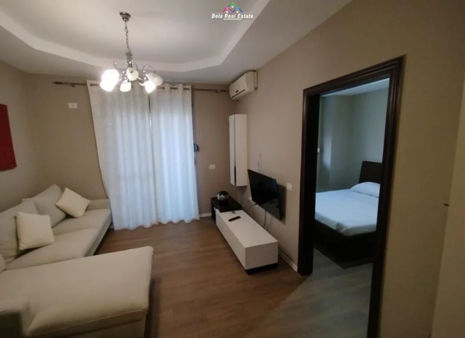 Tirane, jepet me qera apartament 1+1 Kati 6, 68 m² 470 € (misto mane)