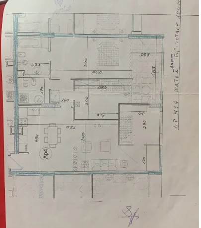 Tirane, shitet apartament 2+1 Kati 1, 390.000 € (rruga e kosovarve)