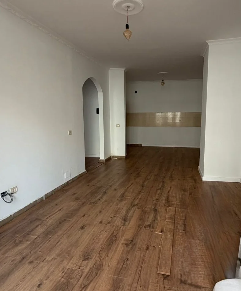 Tirane, shitet 2+1 , 90 m² 145.000 € (Astir)