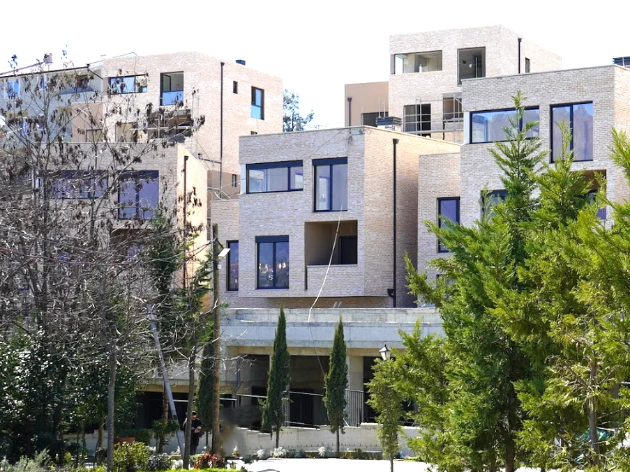 Tirane, shitet Vile 3 Katshe Kati 0, 169 m² 419.378 € (Rruga Panorama e Liqenit)