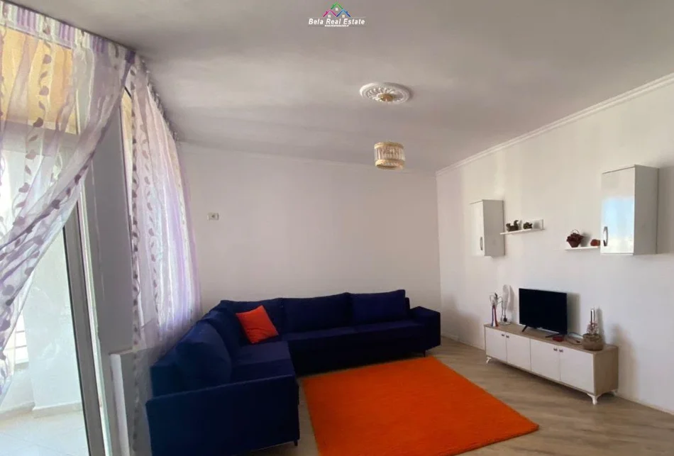 Tirane, jepet me qera apartament 1+1+Ballkon Kati 8, 65 m² 420 € (Kompleksi Fratari)