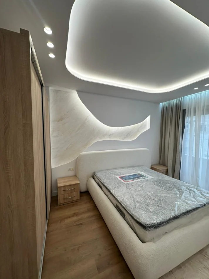 Tirane, shitet apartament 1+1 Kati 8, 59 m² 125.000 € (Astir)