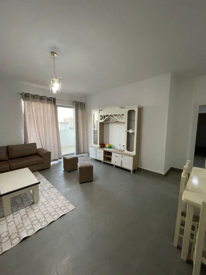 Tirane, shes apartament 2+1+Aneks+Ballkon Kati 5, 113 m² 102.000 € (Kamez)