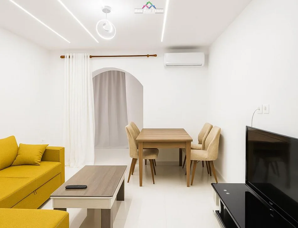 Tirane, jepet me qera apartament 2+1 Kati 1, 75 m² 730 € (Rruga Mine Peza)