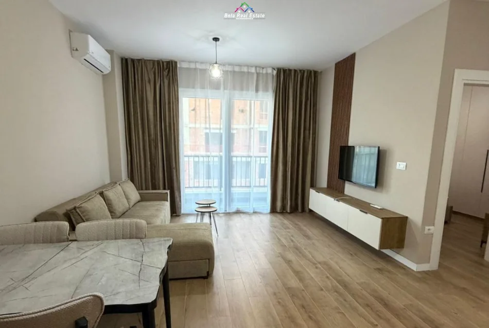 Tirane, jepet me qera apartament 1+1 Kati 4, 64 m² 440 € (Rruga Bashkim Shkurti)