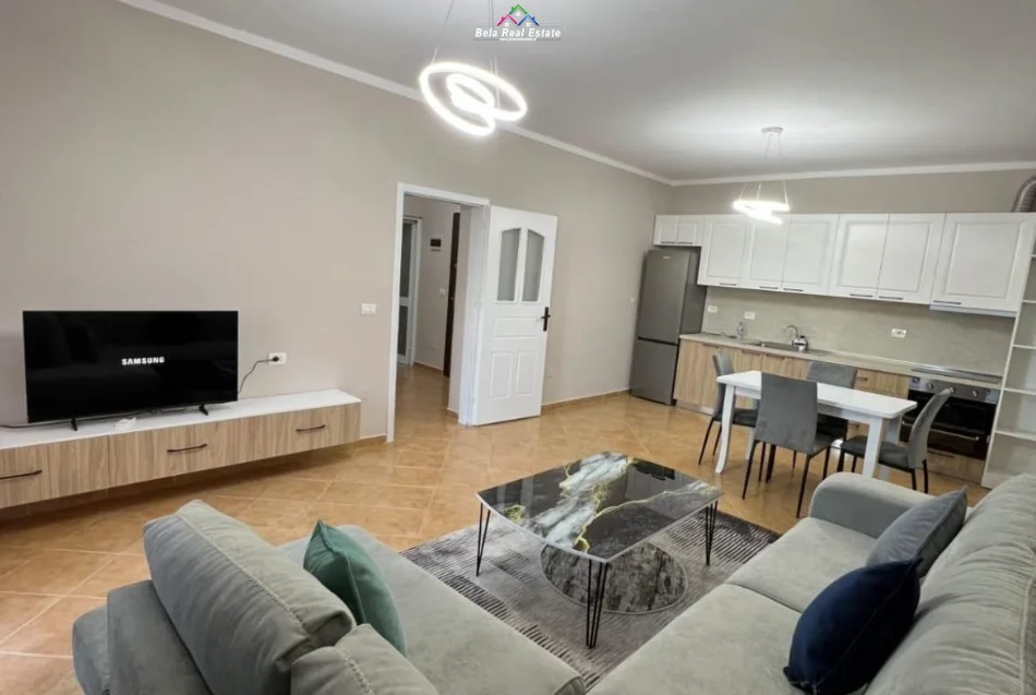 Tirane, jepet me qera apartament 1+1 Kati 4, 78 m² 520 € (RRuga Ali Progri)