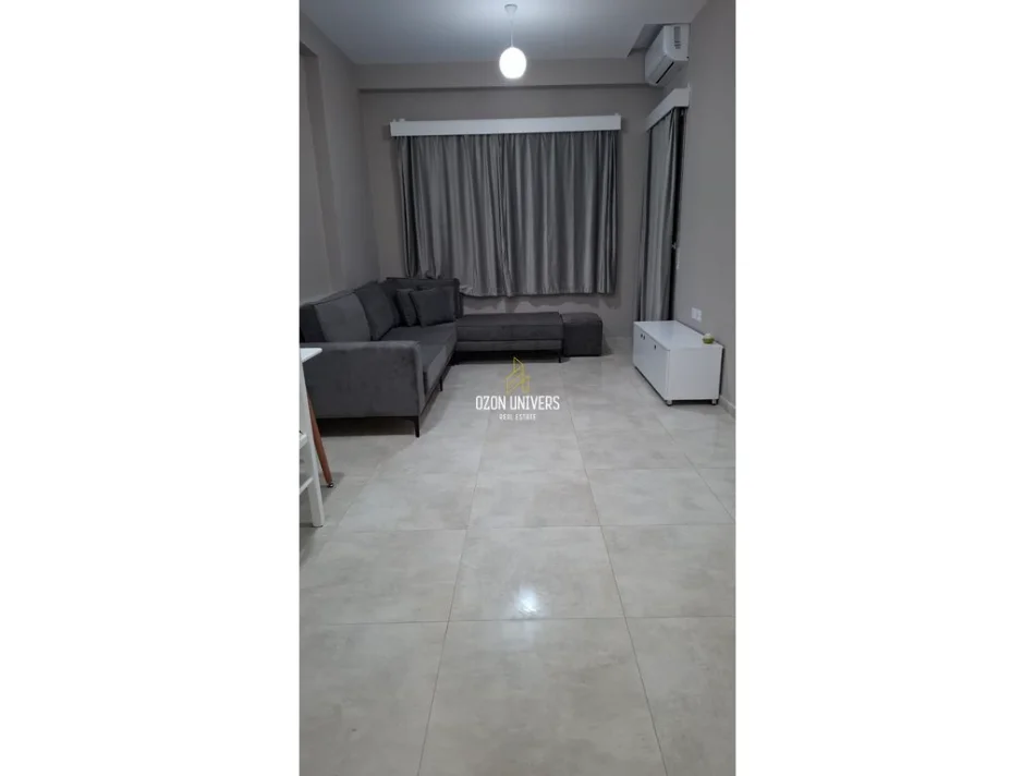 Tirane, jepet me qera apartament 1+1+Ballkon Kati 6, 60 m² 570 € (Residenca Henke, përballë American 3)