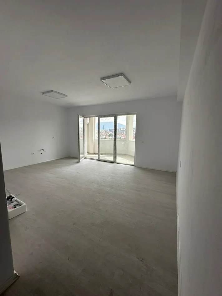 Tirane, jepet me qera apartament 2+1 Kati 4, 110 m² 400 € (Astir)