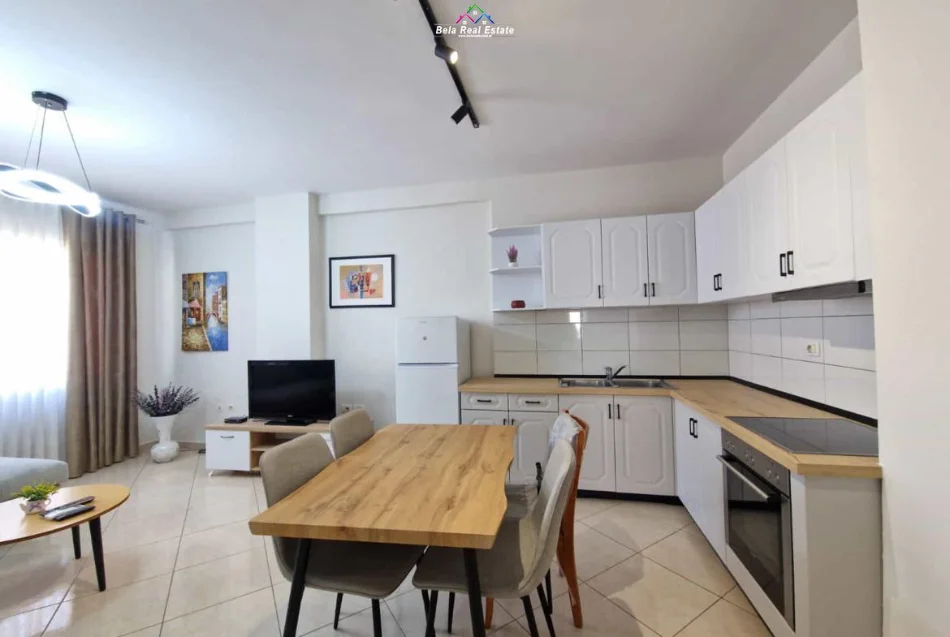 Tirane, jepet me qera apartament 2+1 Kati 5, 100 m² 550 € (Rruga Teodor Keko)