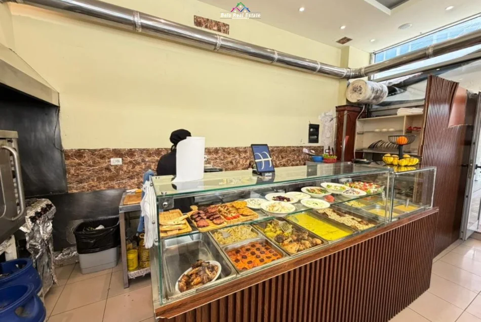 Tirane, shes bar-kafe Kati 0, 99 m² (Rruga Asim Vokshi)