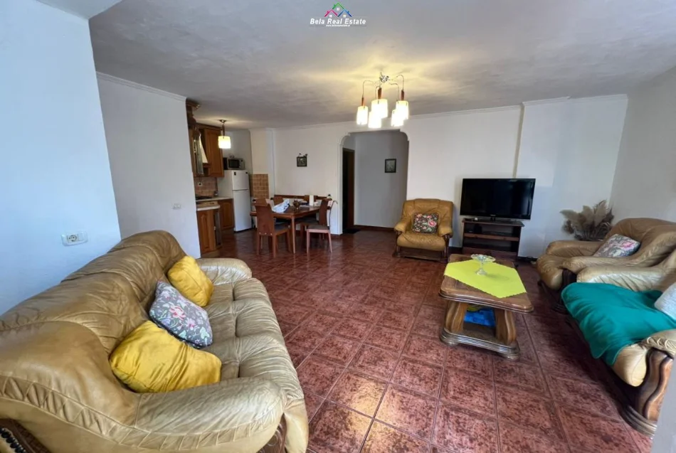 Tirane, shes apartament 2+1 Kati 1, 100 m² 222.000 € (Rruga Asim Vokshi)