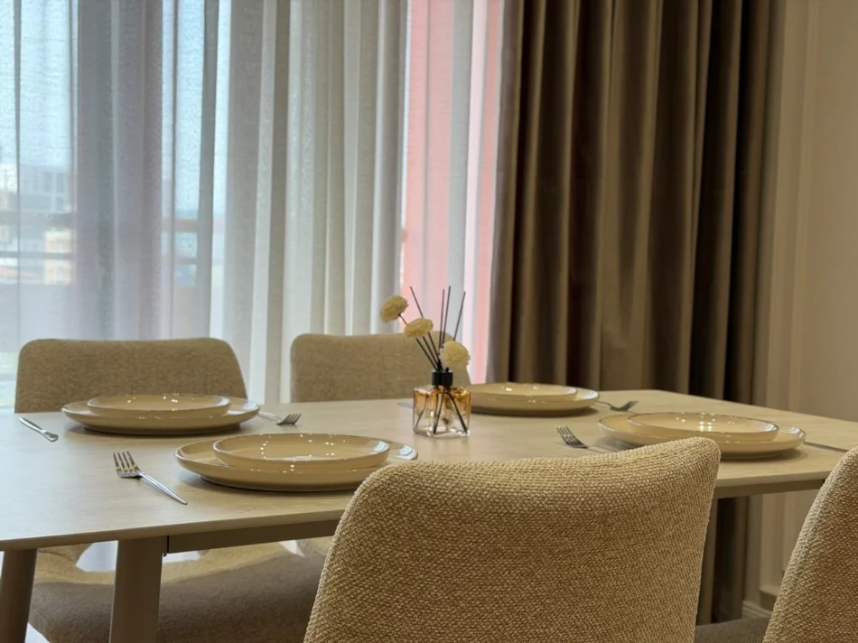 Tirane, shitet apartament 2+1 , 101 m² (Rruga e Kavajes)