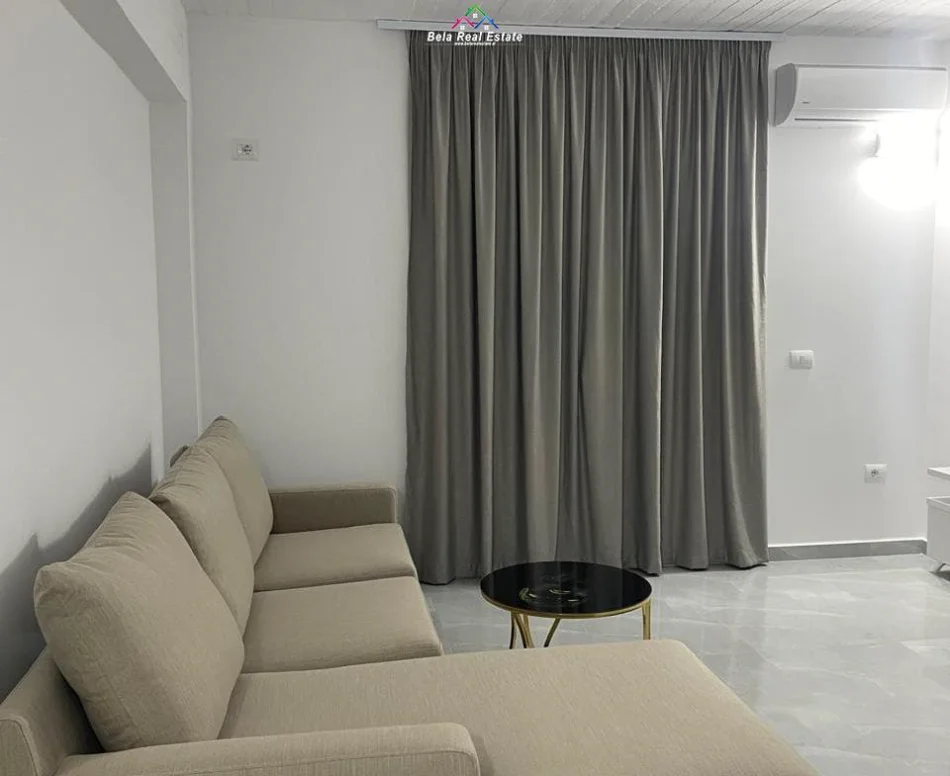 Tirane, jepet me qera Vile 1+1+Ballkon Kati 1, 57 m² 420 € (prane Syri Tv)
