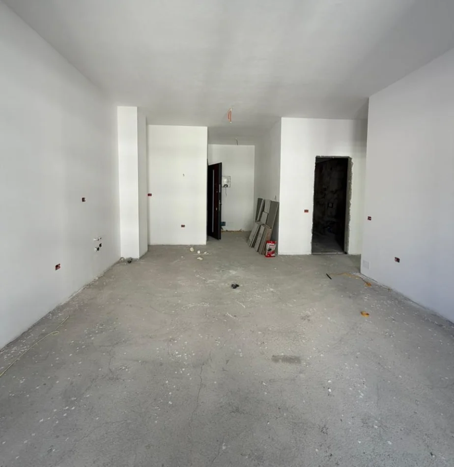 Tirane, shitet apartament 3+1+Ballkon , 149 m² 223.500 € 