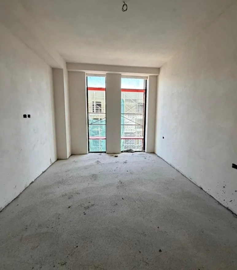 Tirane, shitet apartament 2+1+Ballkon , 121 m² 230.584 € 