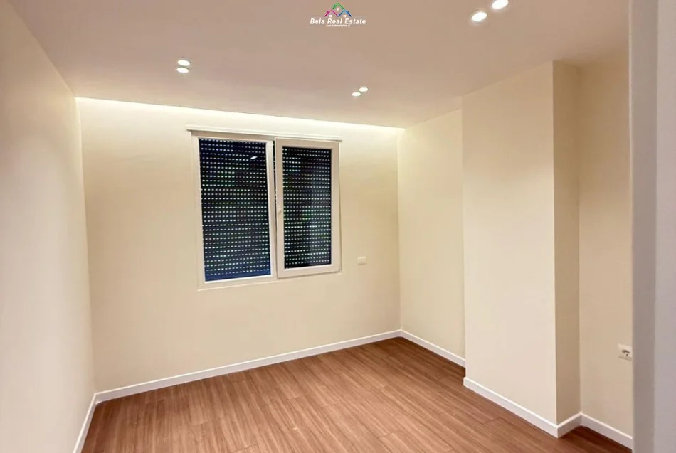 Tirane, shitet apartament 2+1 Kati 5, 84 m² 235.000 € (prane Maternitetit te Ri)