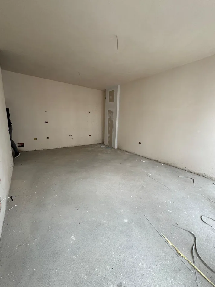 Tirane, shitet apartament 1+1 , 62 m² 92.500 € (Astir)