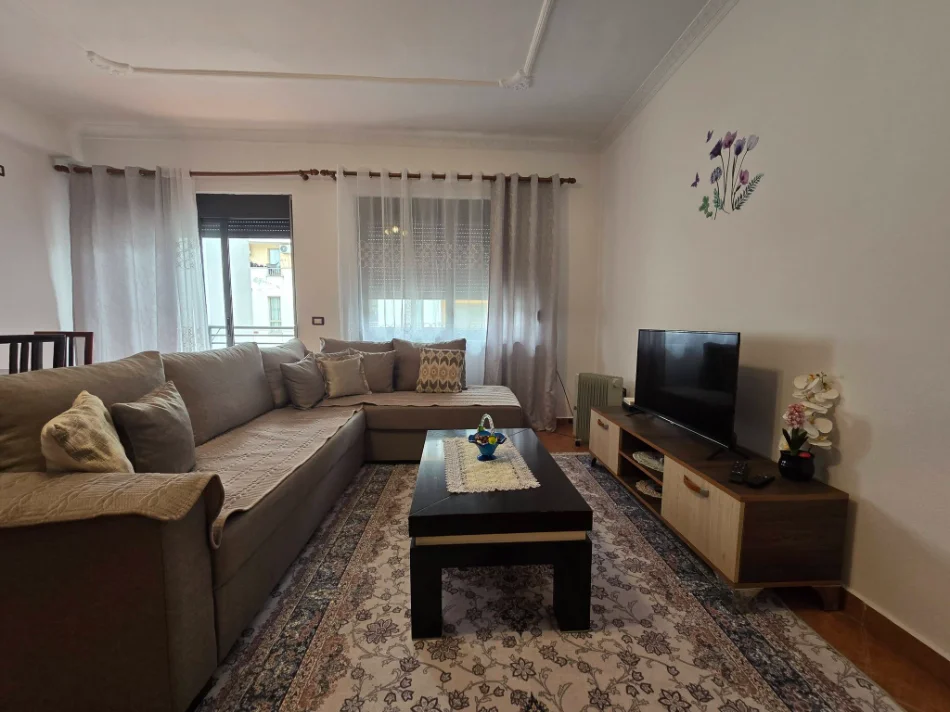 SHITET :  APARTAMENT 2+1 - YZBERISHT – PRANË NELA 6