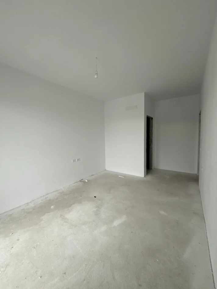 Tirane, shitet apartament 2+1 , 109 m² 130.800 € (Univers City)