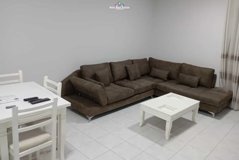 Tirane, jepet me qera apartament 2+1 Kati 2, 100 m² 730 € (Rruga Tish Dahia)