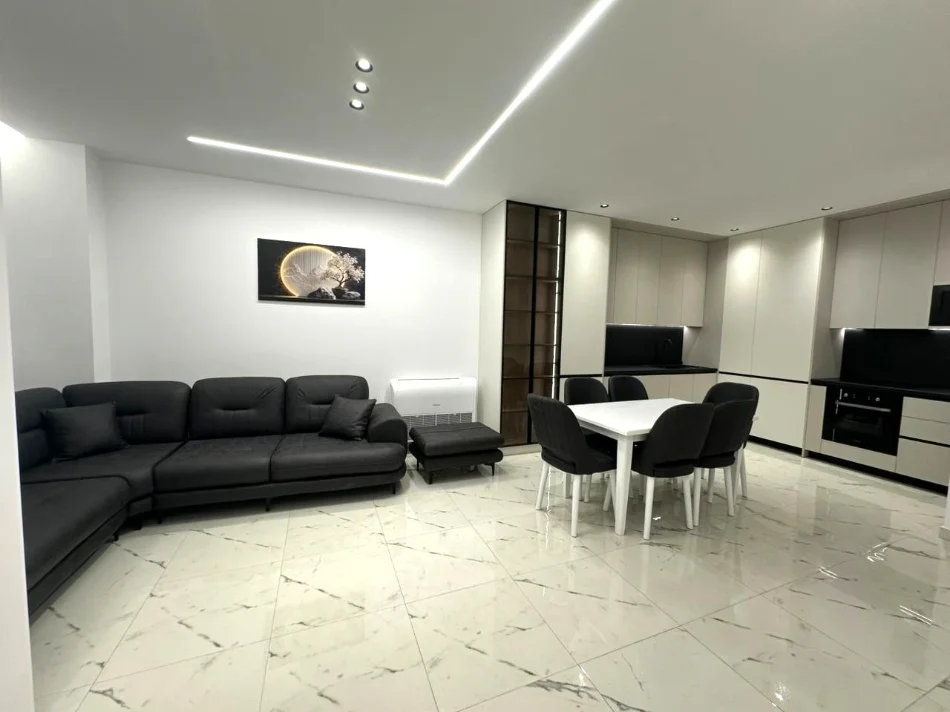 Tirane, jepet me qera apartament 2+1 , 95 m² 800 € (Rruga Dritan Hoxha)