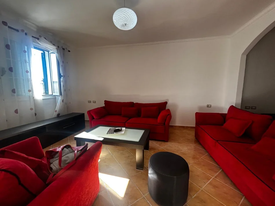 Vlore, shitet apartament 2+1 Kati 5, 165 m² 142.000 € (Rruga Zaho Koka, Vlore)