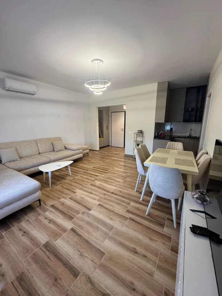 Durres, shitet apartament 1+1 , 82 m² 135.200 € (Golem)
