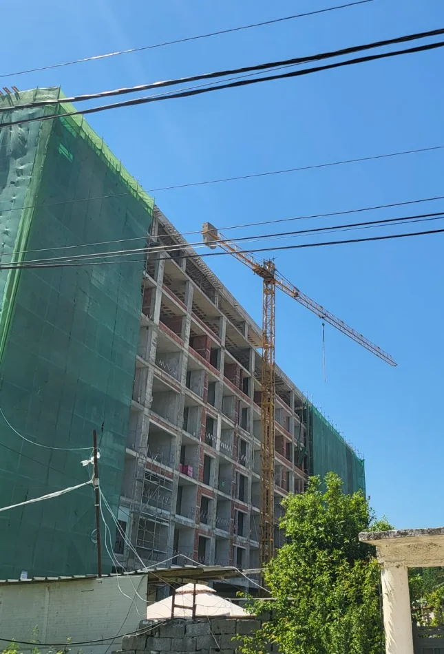 Tirane, shitet apartament 2+1 , 116 m² 180.000 € 