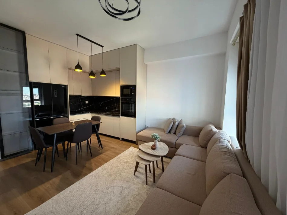 Tirane, jepet me qera apartament 1+1 , 67 m² 450 € (Ali Dem)