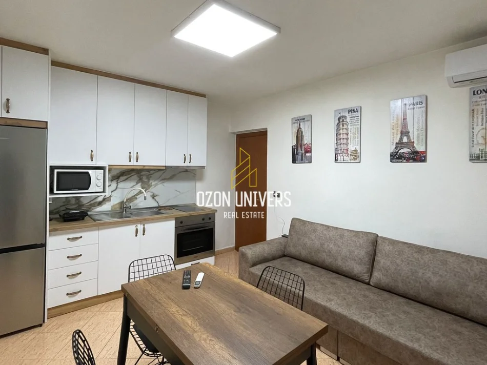 Tirane, jepet me qera apartament 1+1+Ballkon Kati 5, 50 m² 450 € (Tregu Cam, Myslym Shyr)